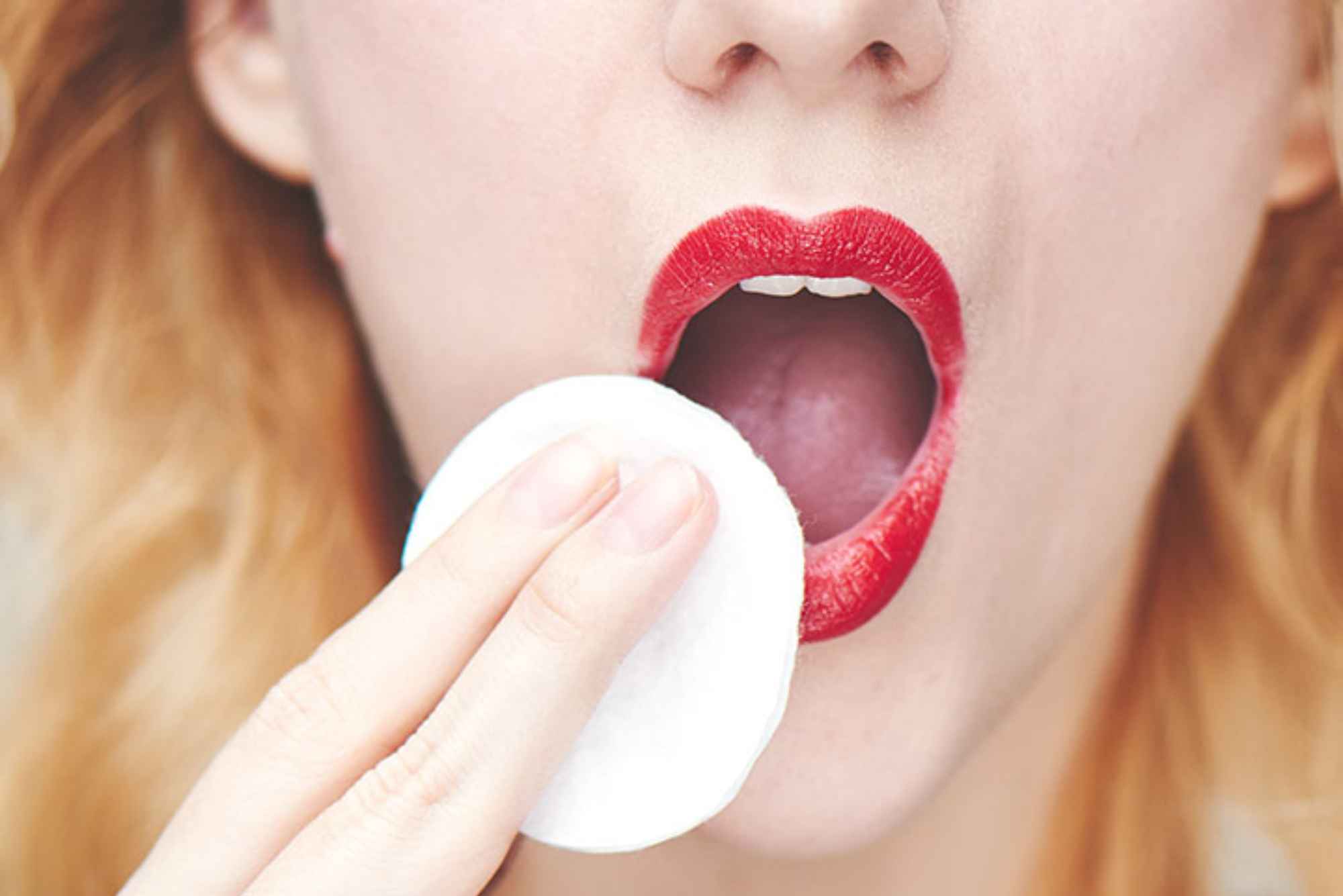 how to remove matte lipstick