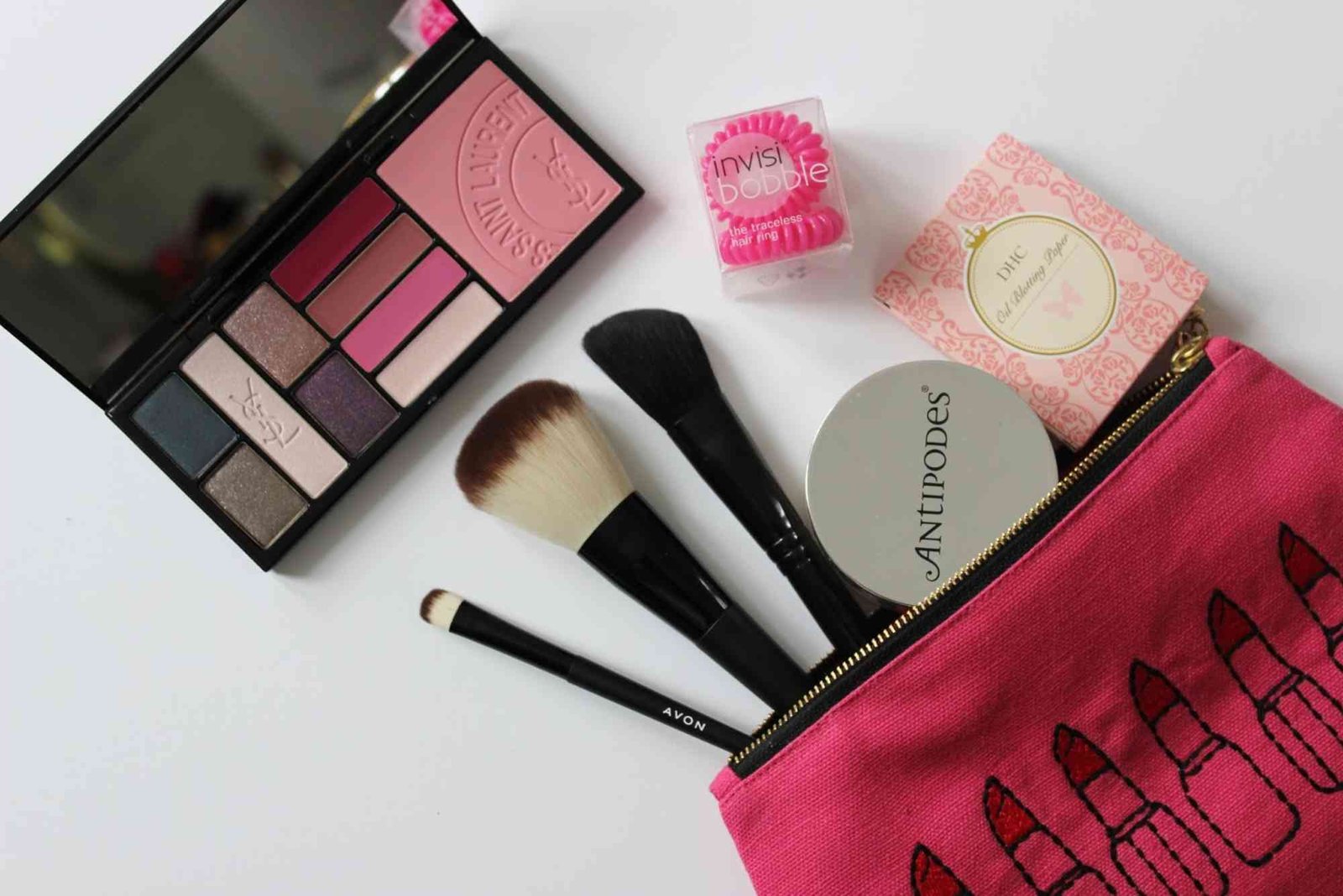 Practical Tips Can I Take Lipstick In My Hand Luggage