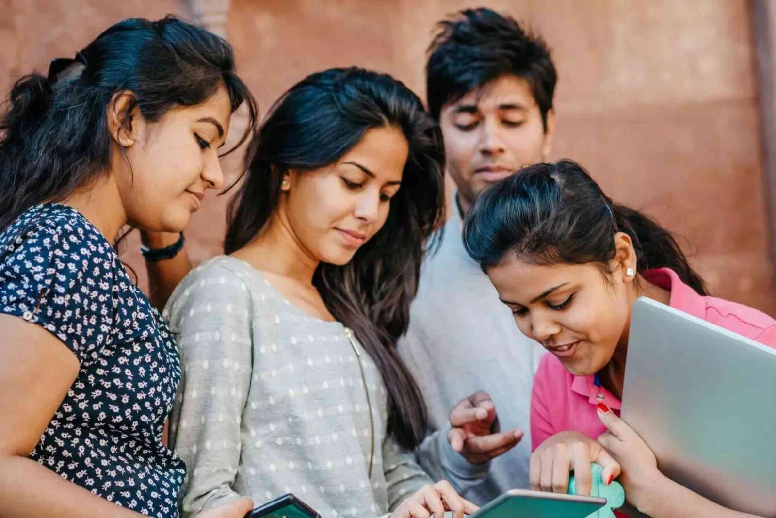 Best Ways to Make the Most of College Life in India