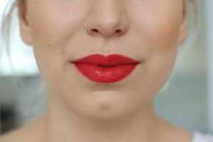 Coco Moco Coco Lipstick: Your Go-To Beauty Must-Have