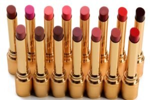 Gucci Glow And Care Lipstick Swatches